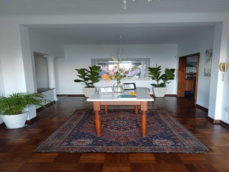 Bare Feet Retreat image