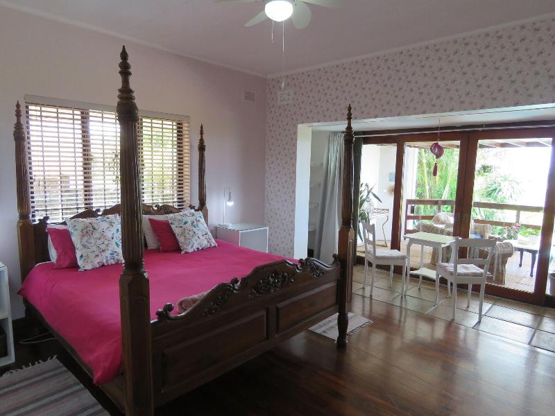 Bare Feet Retreat image