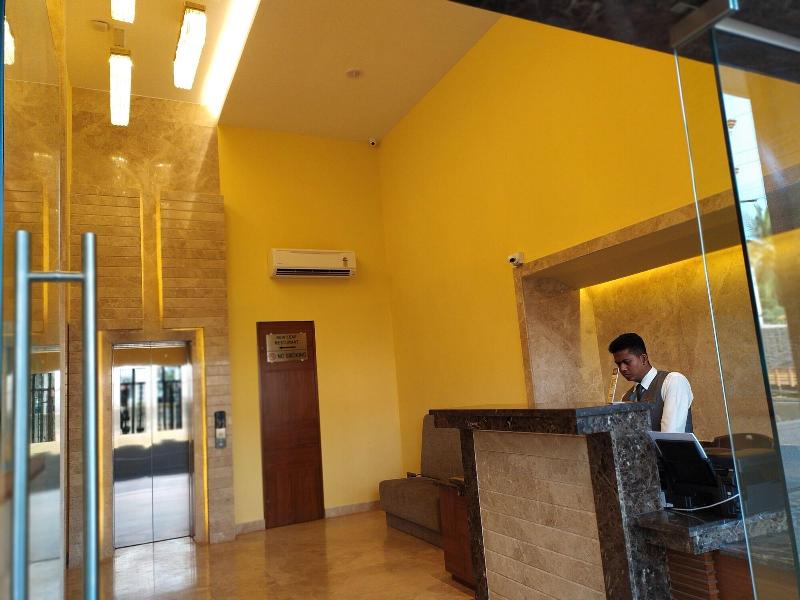 Hotel Grand Kadamba image