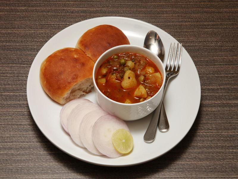 Hotel Grand Kadamba image
