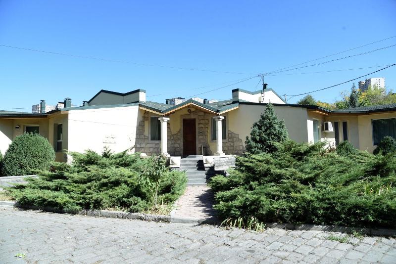 Armenian Village Park Hotel image