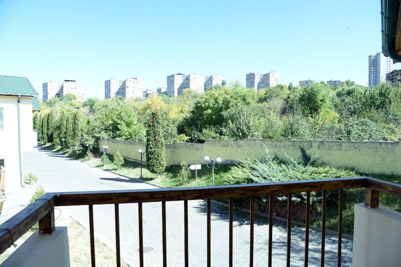 Armenian Village Park Hotel image
