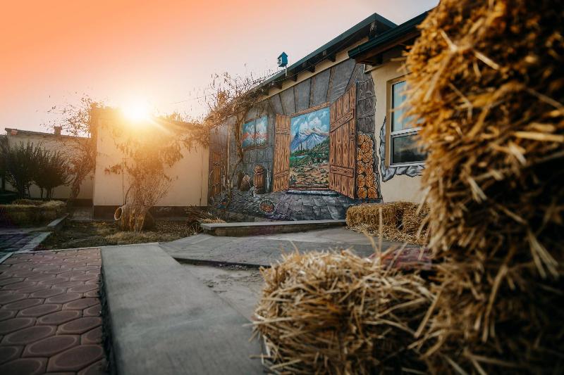 Armenian Village Park Hotel image