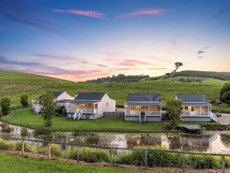 Forget Me Not Farm Cottages image