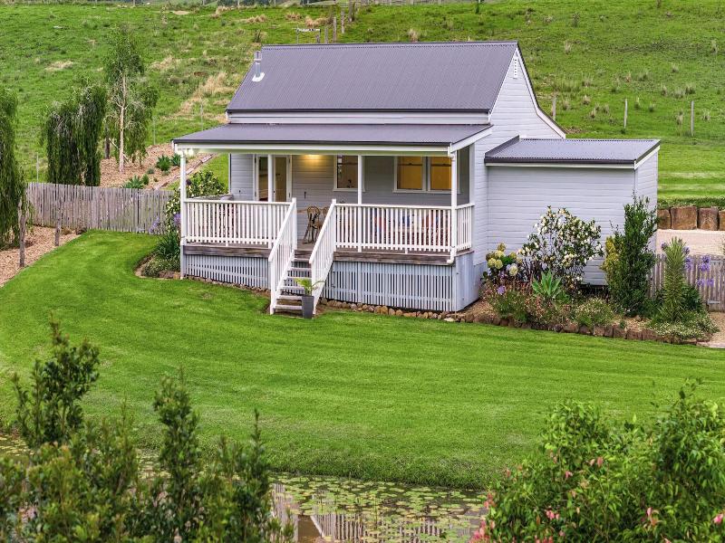 Forget Me Not Farm Cottages image