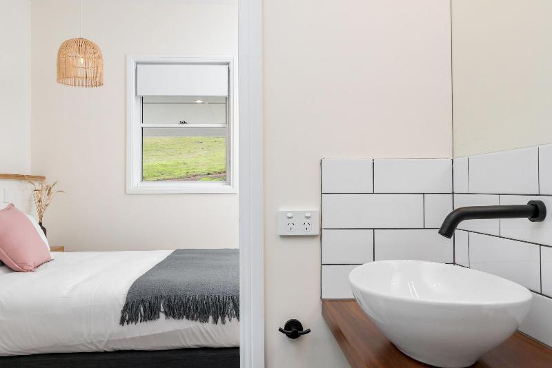 Forget Me Not Farm Cottages image