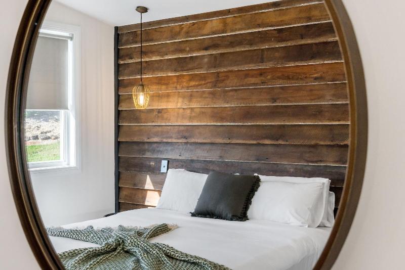 Forget Me Not Farm Cottages image