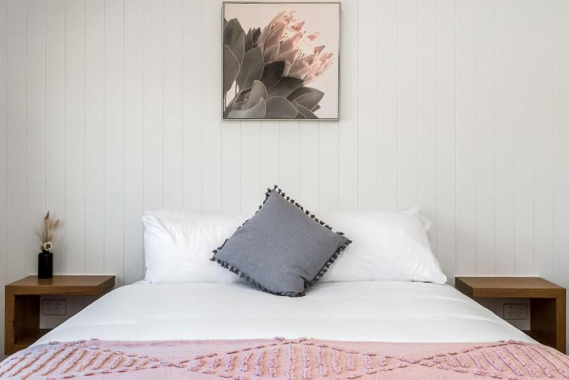 Forget Me Not Farm Cottages image