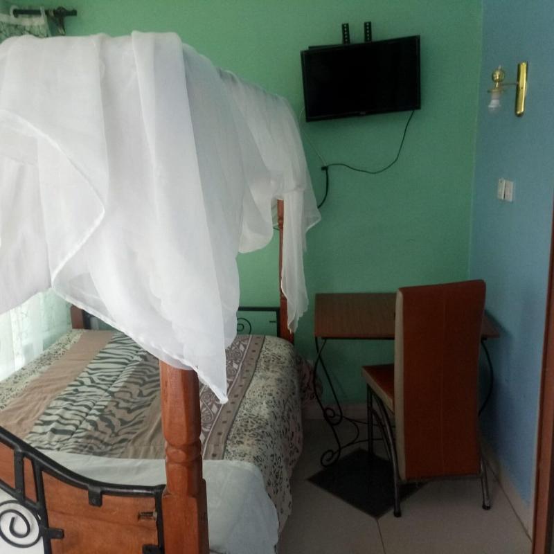 Golden Bay Hotel — photo 6