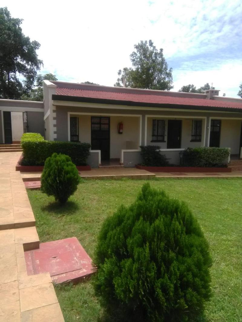 Juliana County Hotel