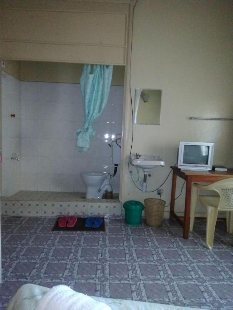Magline Conference And Guest House image