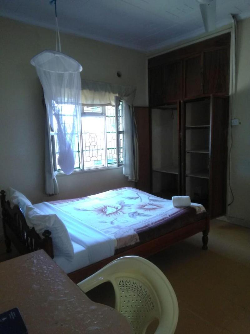 Magline Conference And Guest House image