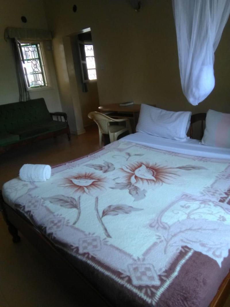 Magline Conference And Guest House image