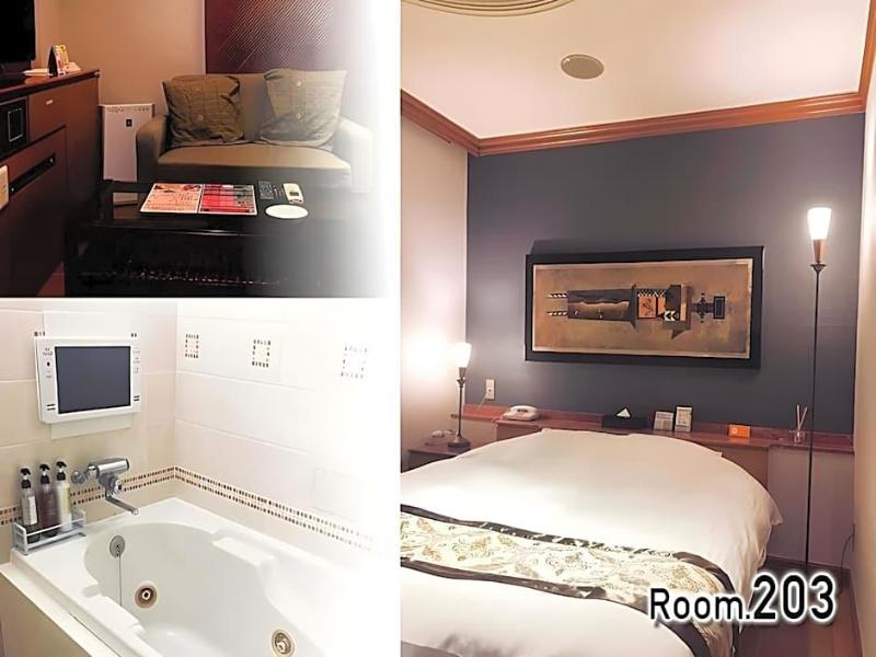 Hotel Pareo - Adults Only image