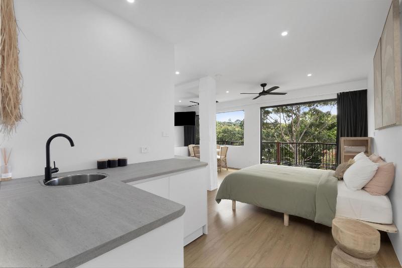 The Beach Rooms image