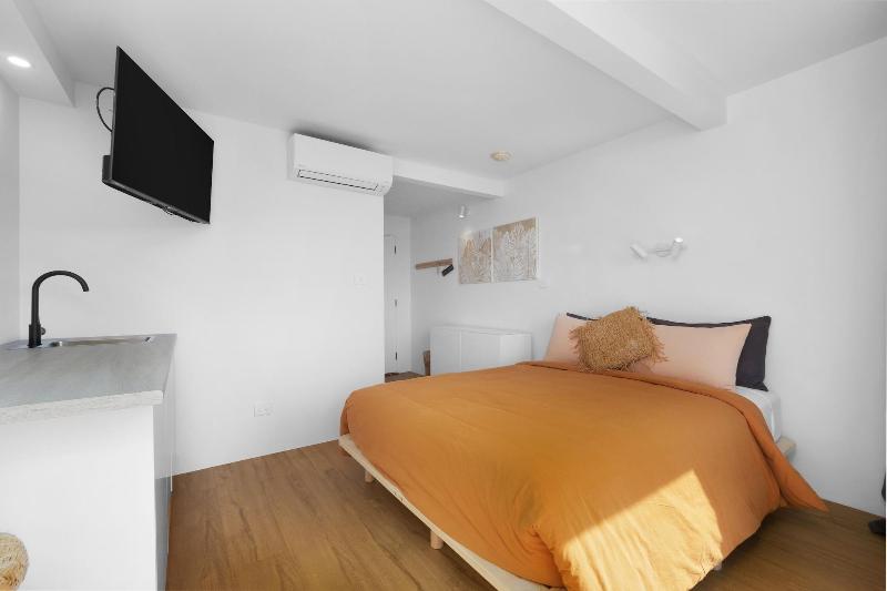 The Beach Rooms image