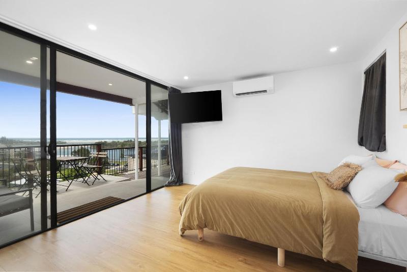 The Beach Rooms image