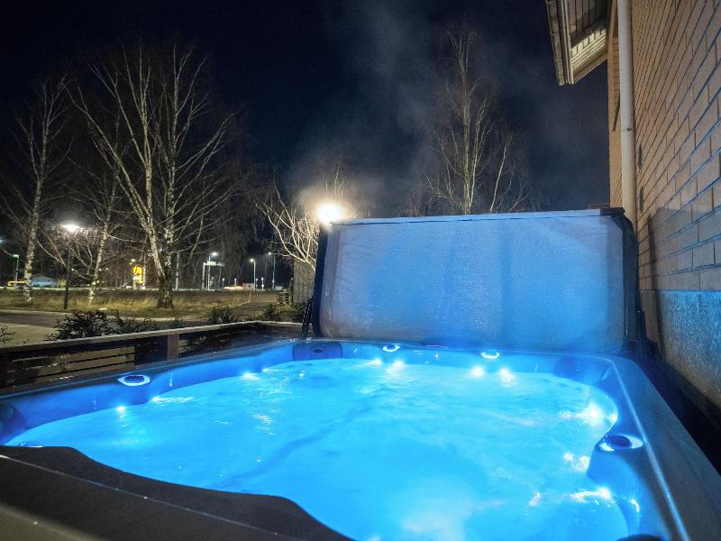 Hotelli Jokipuisto image