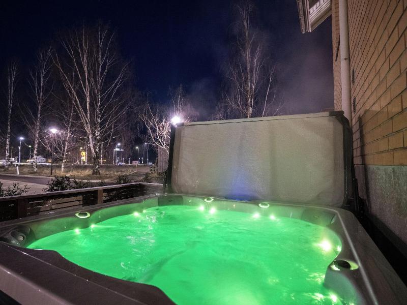 Hotelli Jokipuisto image
