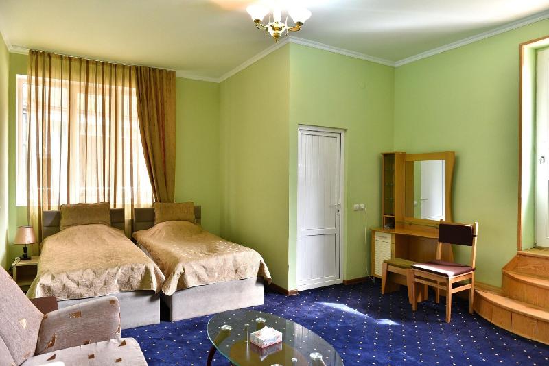 Greenwood Hotel image