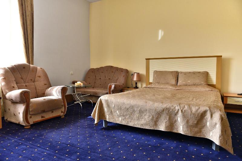Greenwood Hotel image