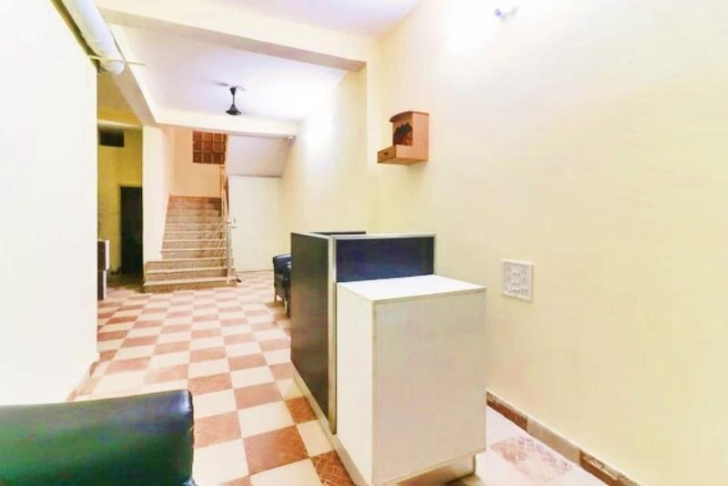 Hotel Station View Mughalsarai By Shrigo Hotels — photo 3