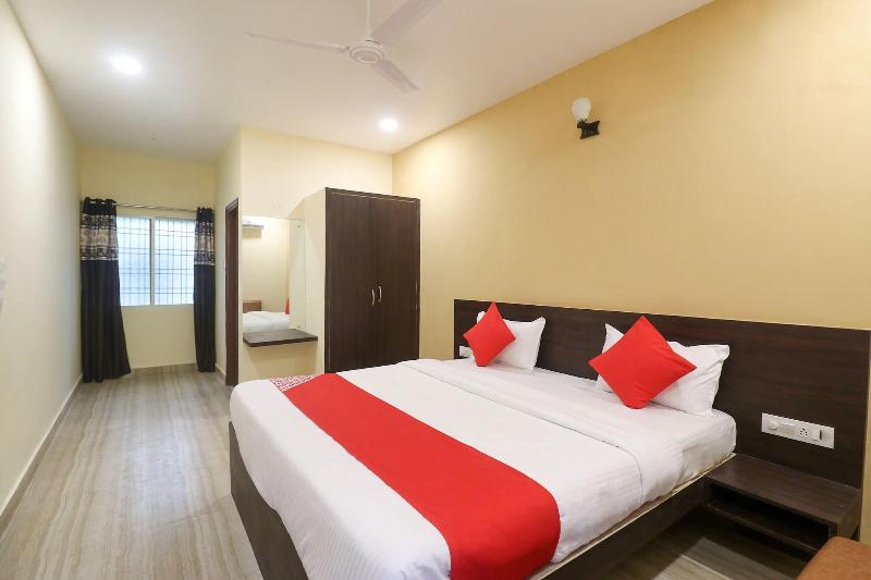 Hotel Station View Mughalsarai By Shrigo Hotels — photo 4