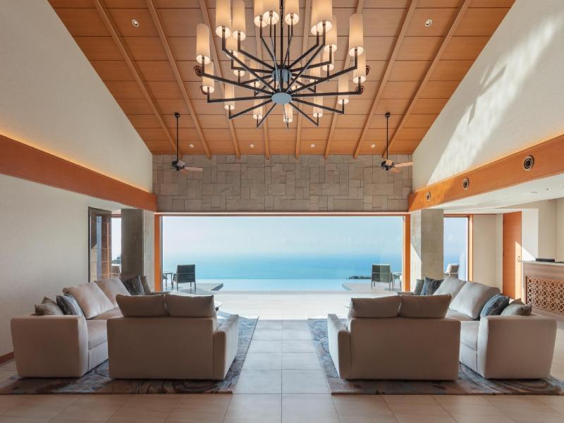 Izu Hotel Resort Spa