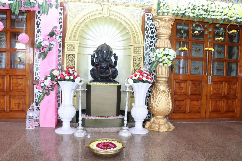 Gadiraju Palace Convention Centre & Hotel image