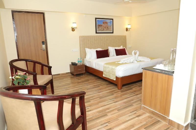 Gadiraju Palace Convention Centre & Hotel image