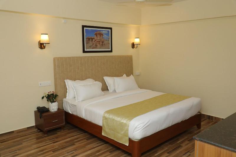 Gadiraju Palace Convention Centre & Hotel image