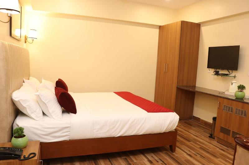 Gadiraju Palace Convention Centre & Hotel image