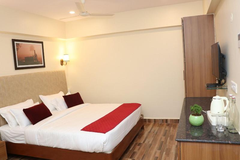 Gadiraju Palace Convention Centre & Hotel image