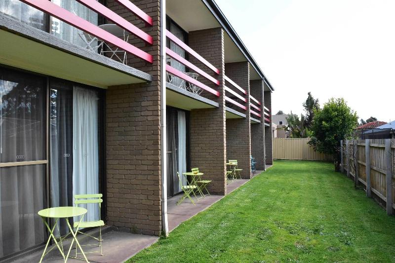 The Black Bull Motel image