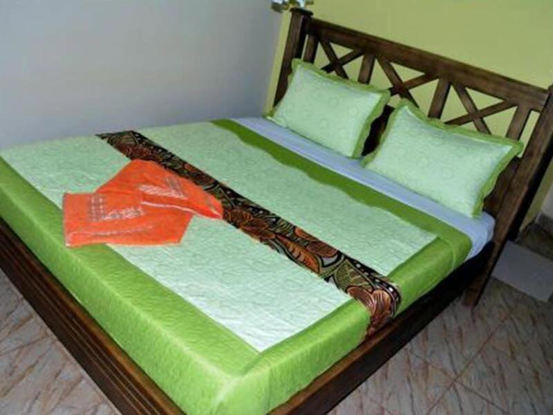 Mak Cottages image