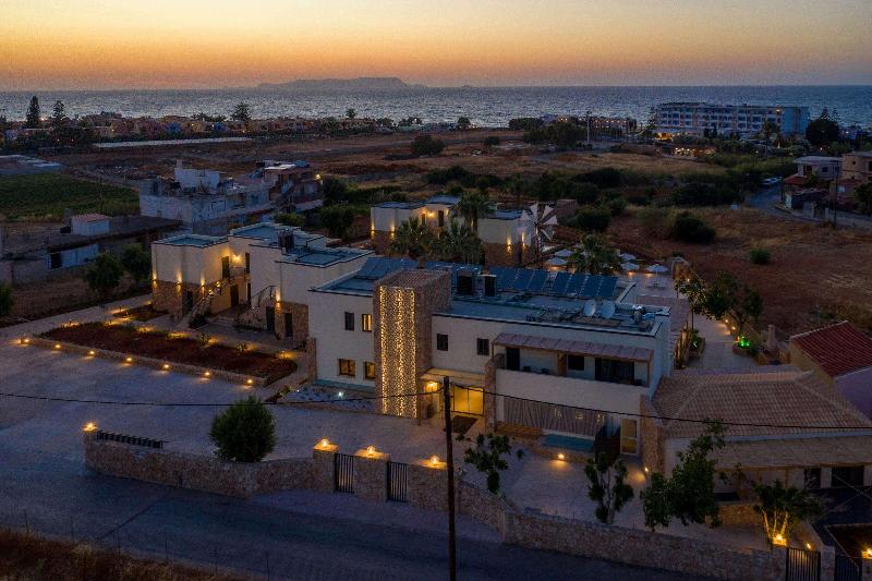 Aloe Boutique Hotel Powered By Anissa Beach — exterior view