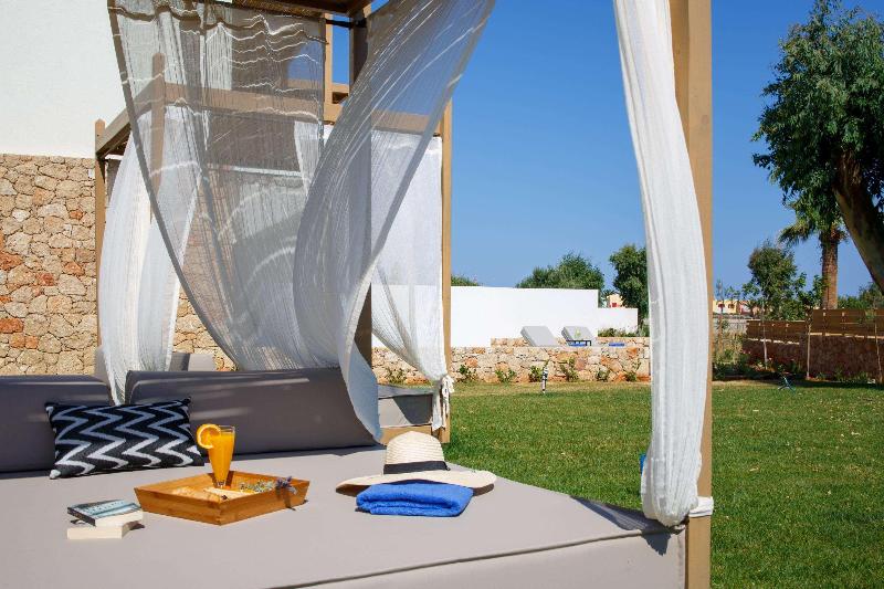 Aloe Boutique Hotel Powered By Anissa Beach image