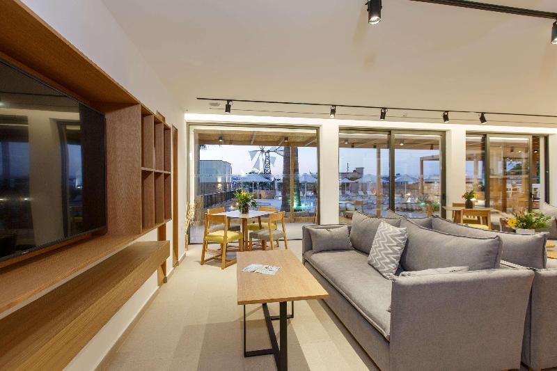 Aloe Boutique Hotel Powered By Anissa Beach image