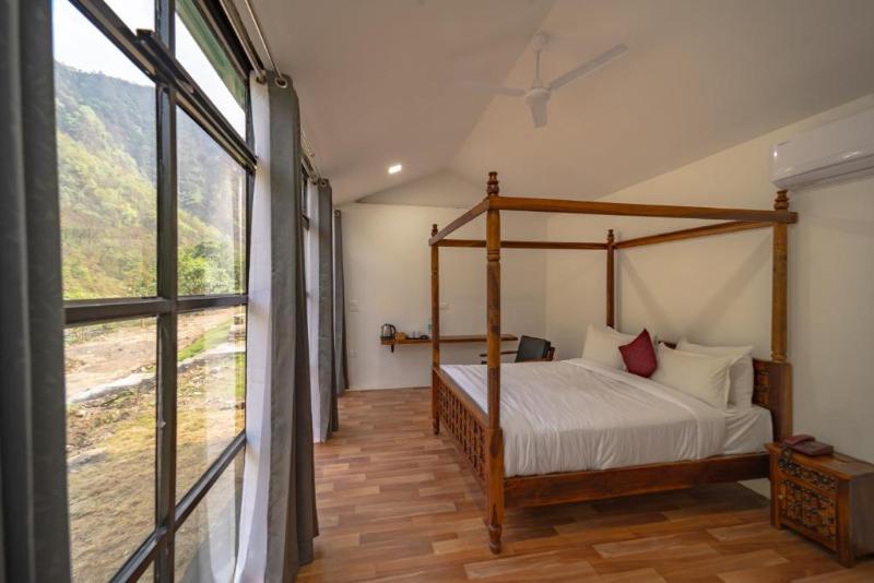 Riverside Resort image