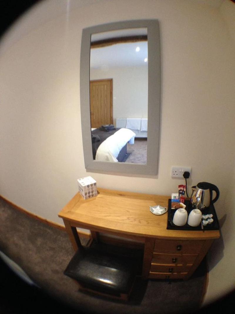 Deri-down Guest House image