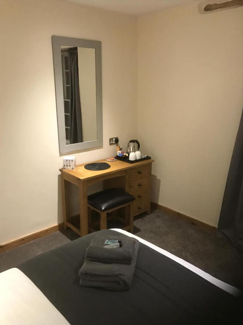 Deri-down Guest House image
