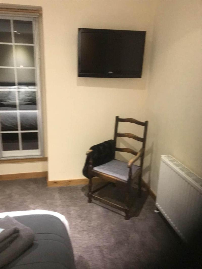 Deri-down Guest House image