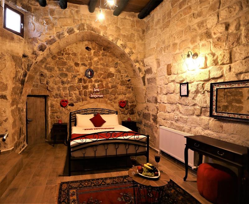 Orion Cave Hotel image