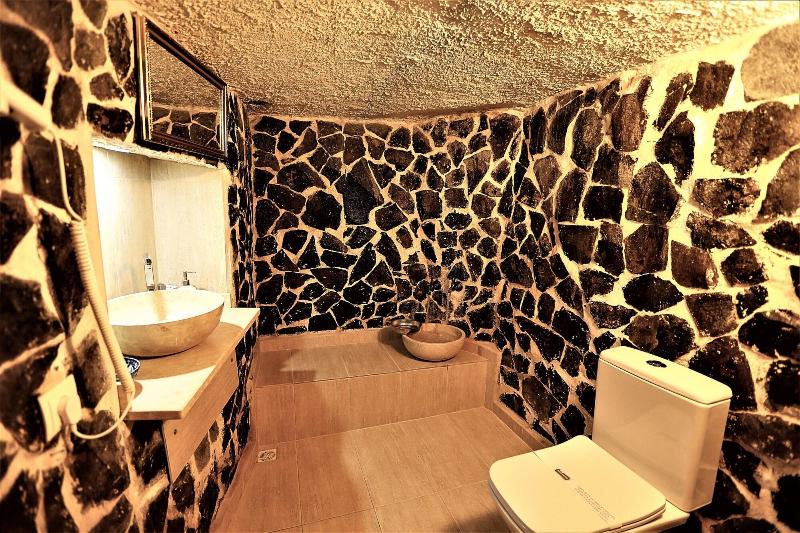 Orion Cave Hotel image