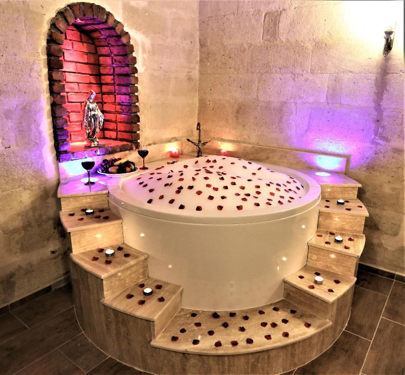 Orion Cave Hotel image
