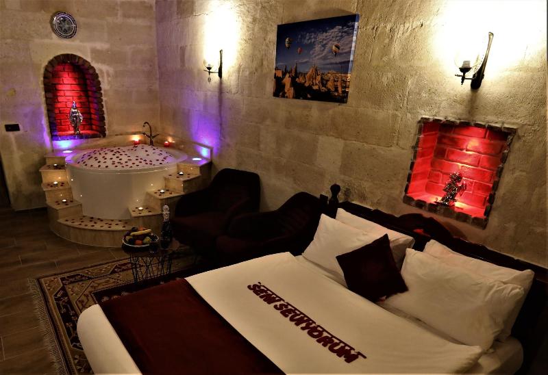 Orion Cave Hotel image