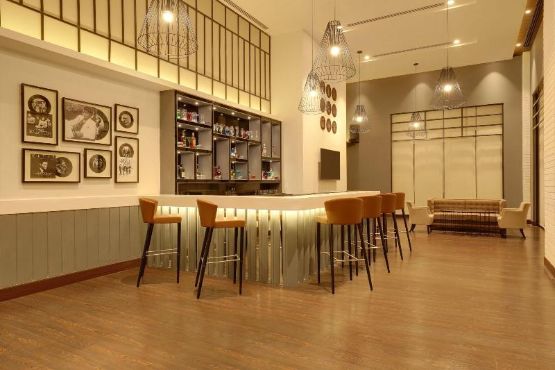 Lemon Tree Hotel Jhansi image