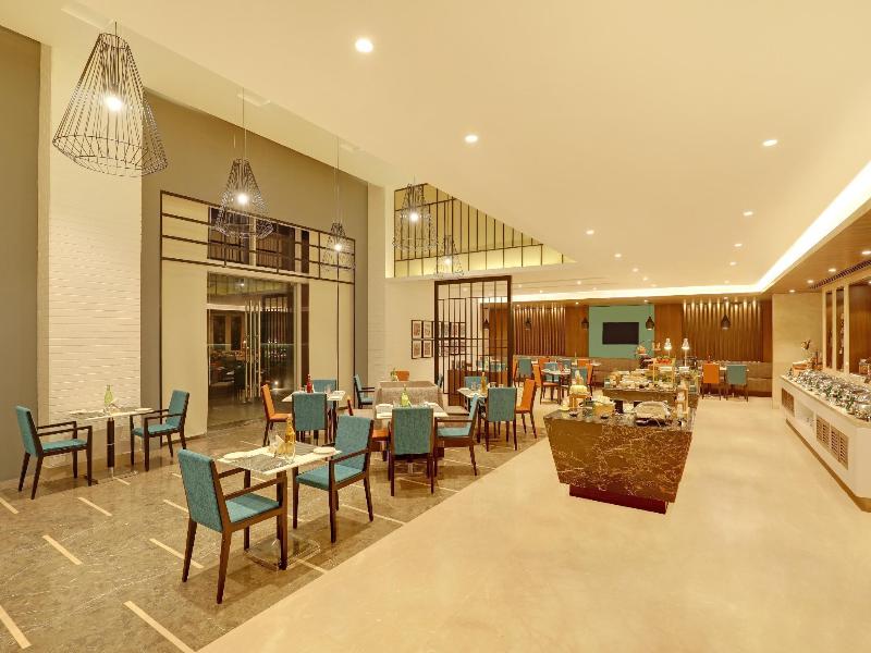 Lemon Tree Hotel Jhansi image 4