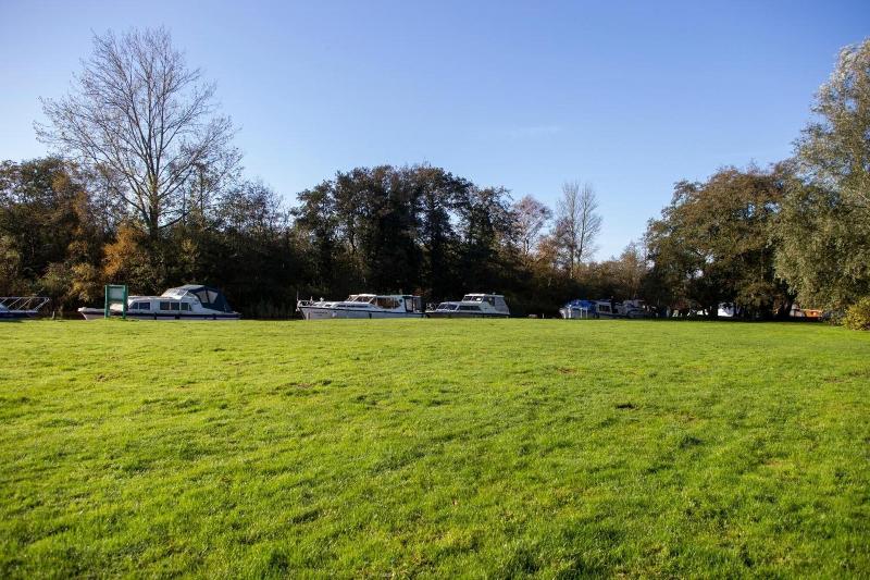 Sutton Staithe Hotel image