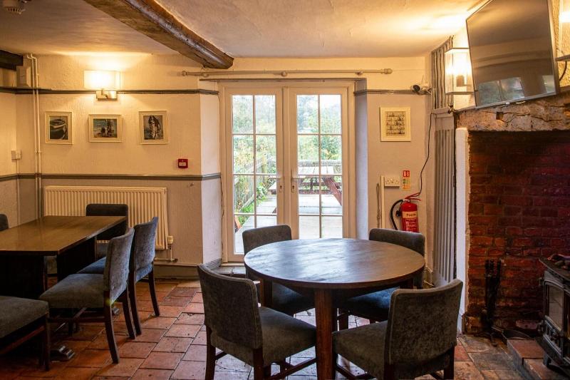 Sutton Staithe Hotel image